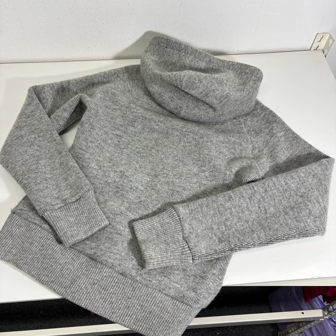 우먼M 나이키 그레이 니트 후드집업 상품이미지3