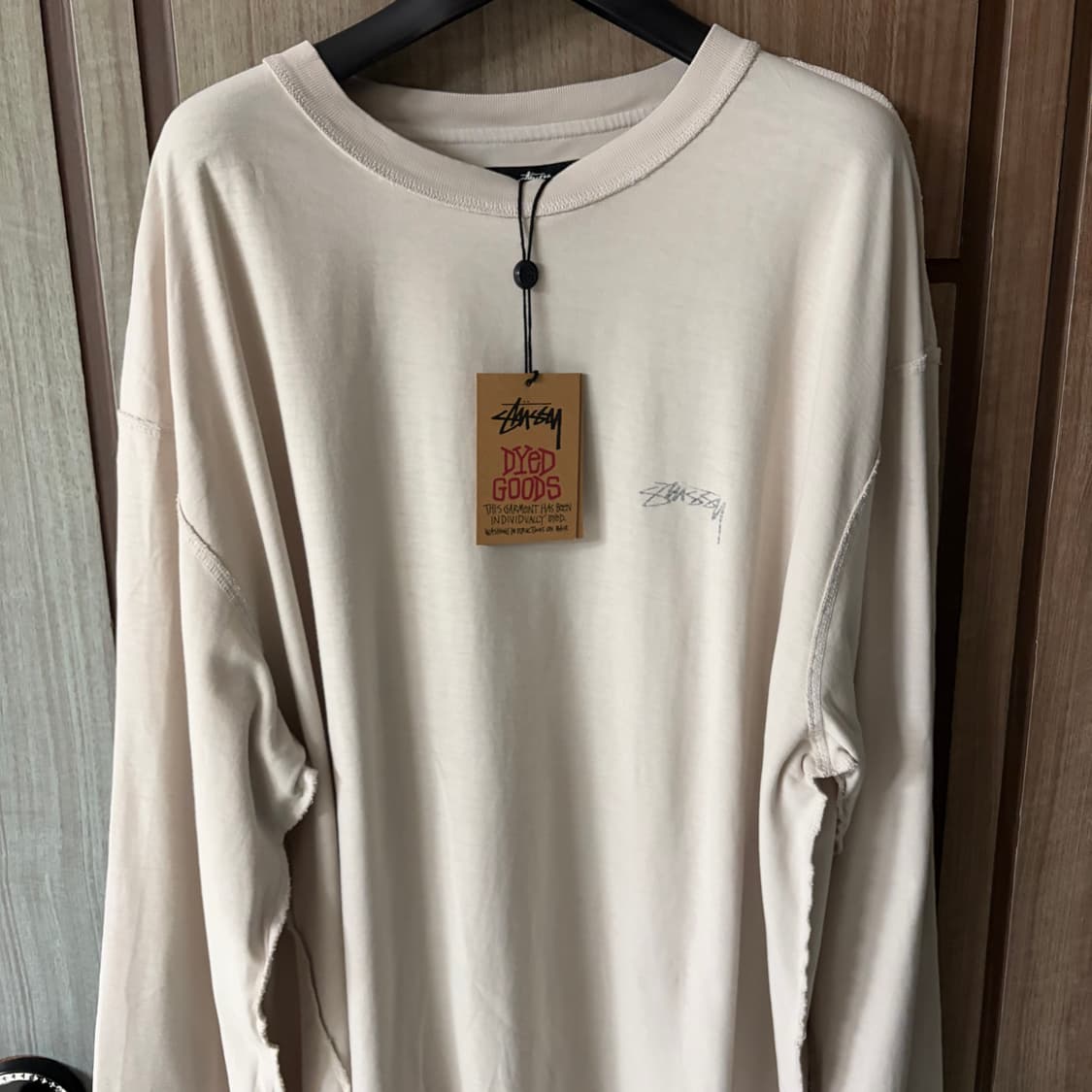 새상품(XL)스투시 로고 레이지 롱슬리브 본 상품이미지2