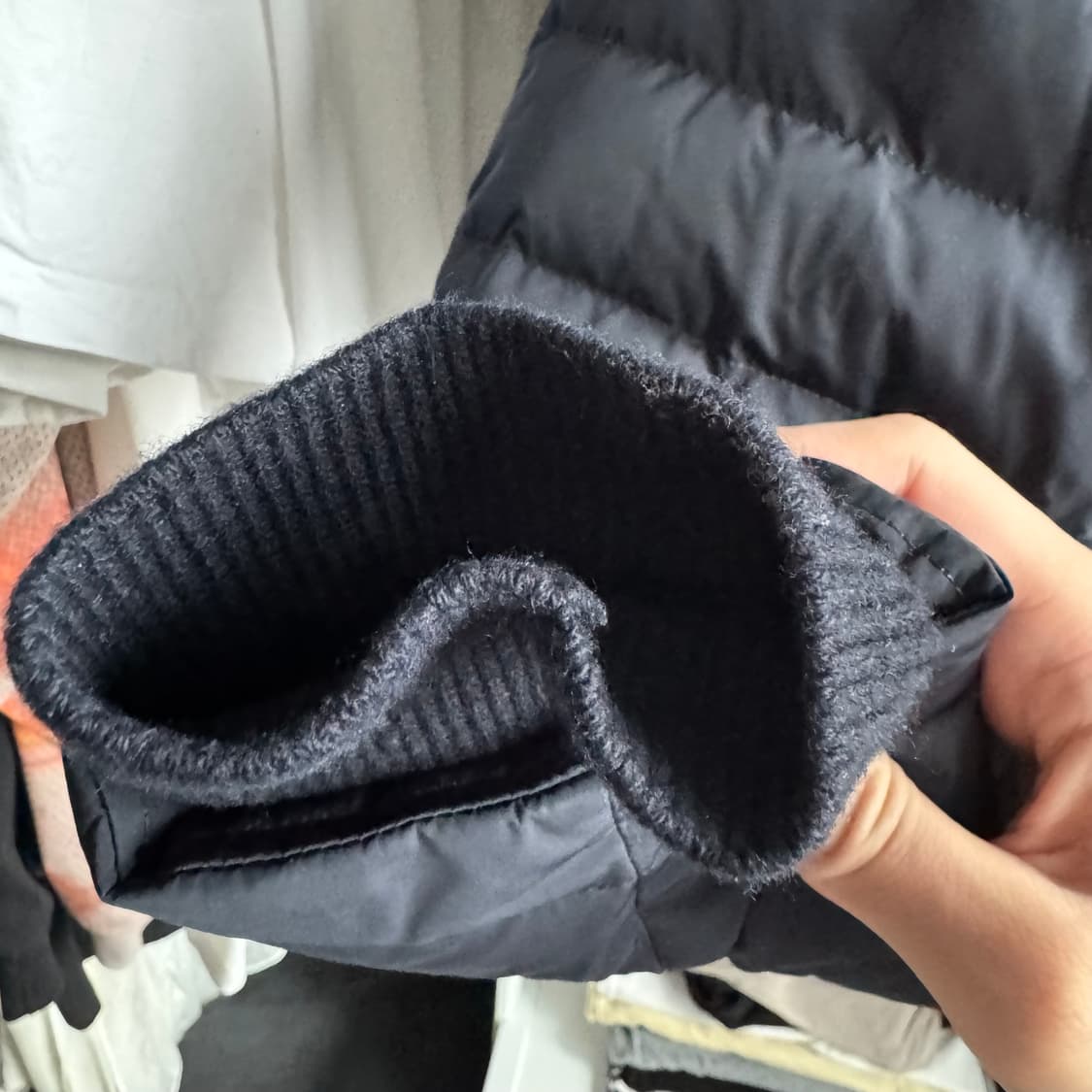 톰브라운 경량패딩 4사이즈 상품이미지2