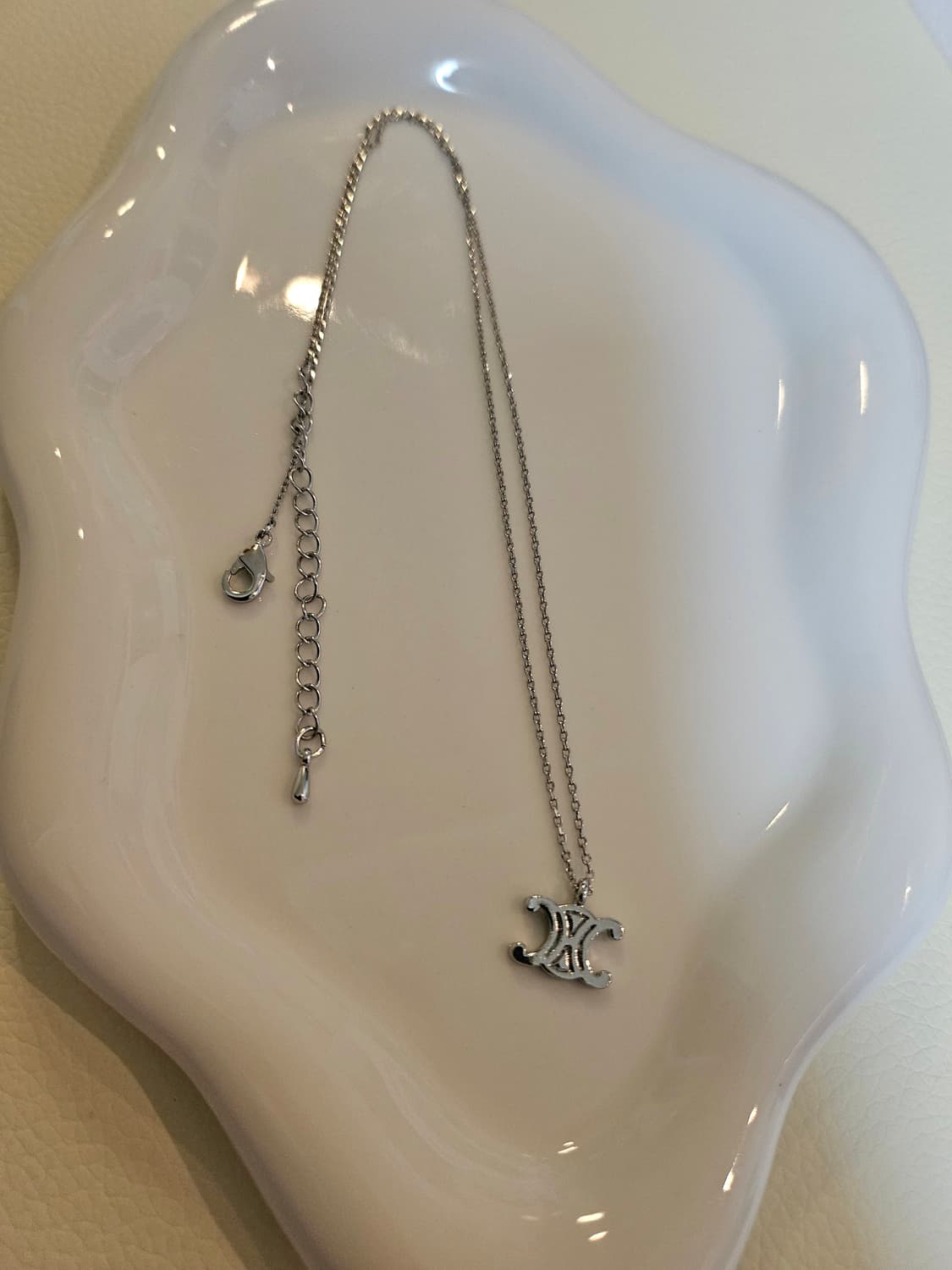 셀린느 업사이클링 은장 목걸이 상품이미지2