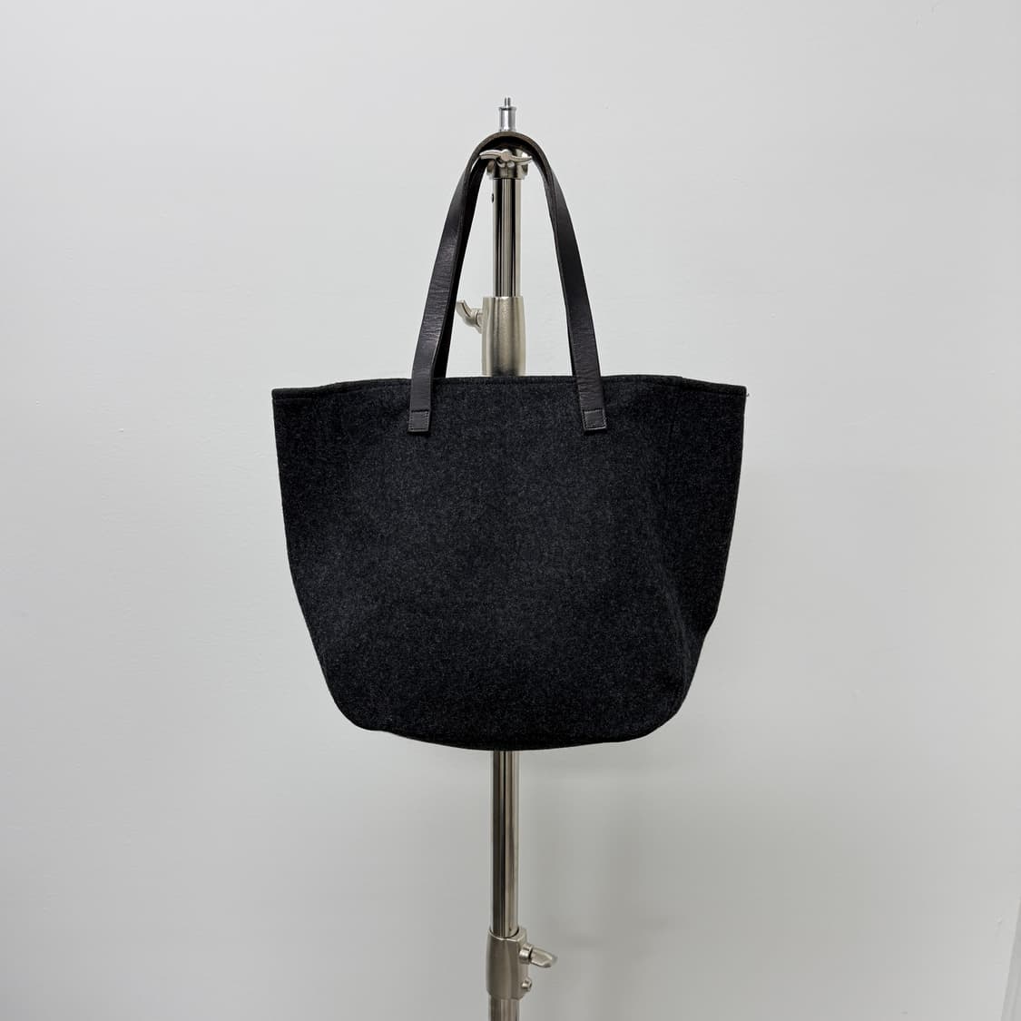 Margaret Howell leather handle bag 상품이미지1