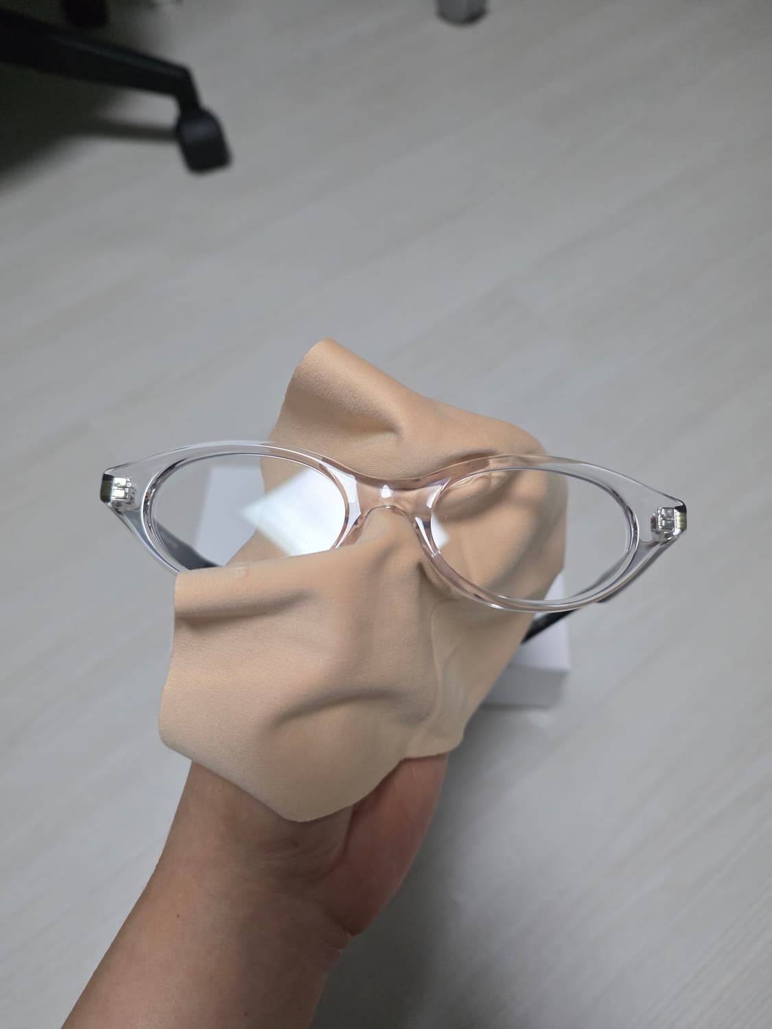 [OS] 젠틀몬스터 마르지엘라 안경 MM111 C1 팝니다 상품이미지3