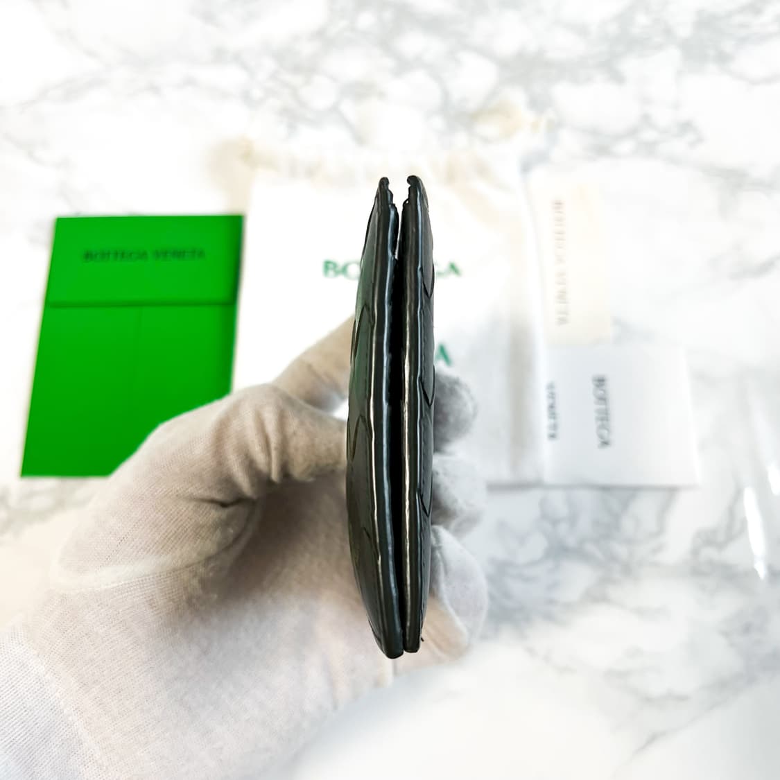 [신형] 보테가베네타 인트레치아토 반지갑 다크 올리브 상품이미지6