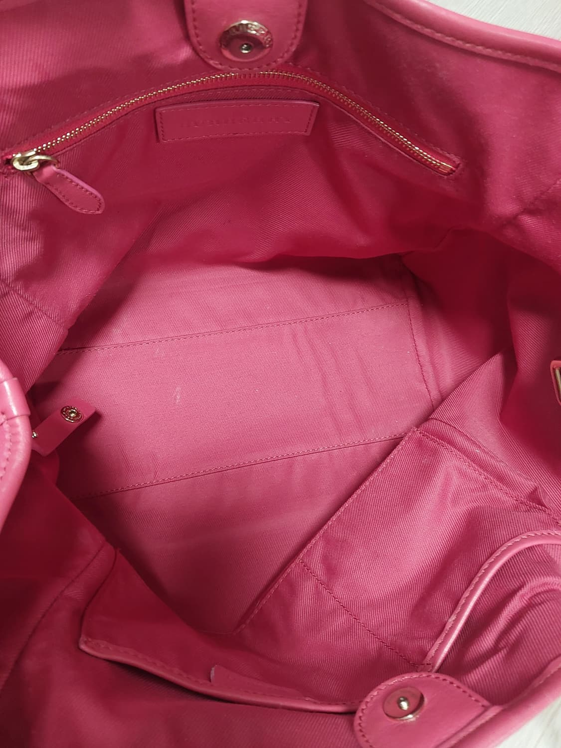 버버리 헤이마켓 체크 핑크 리본 토트백 (정품) 상품이미지7