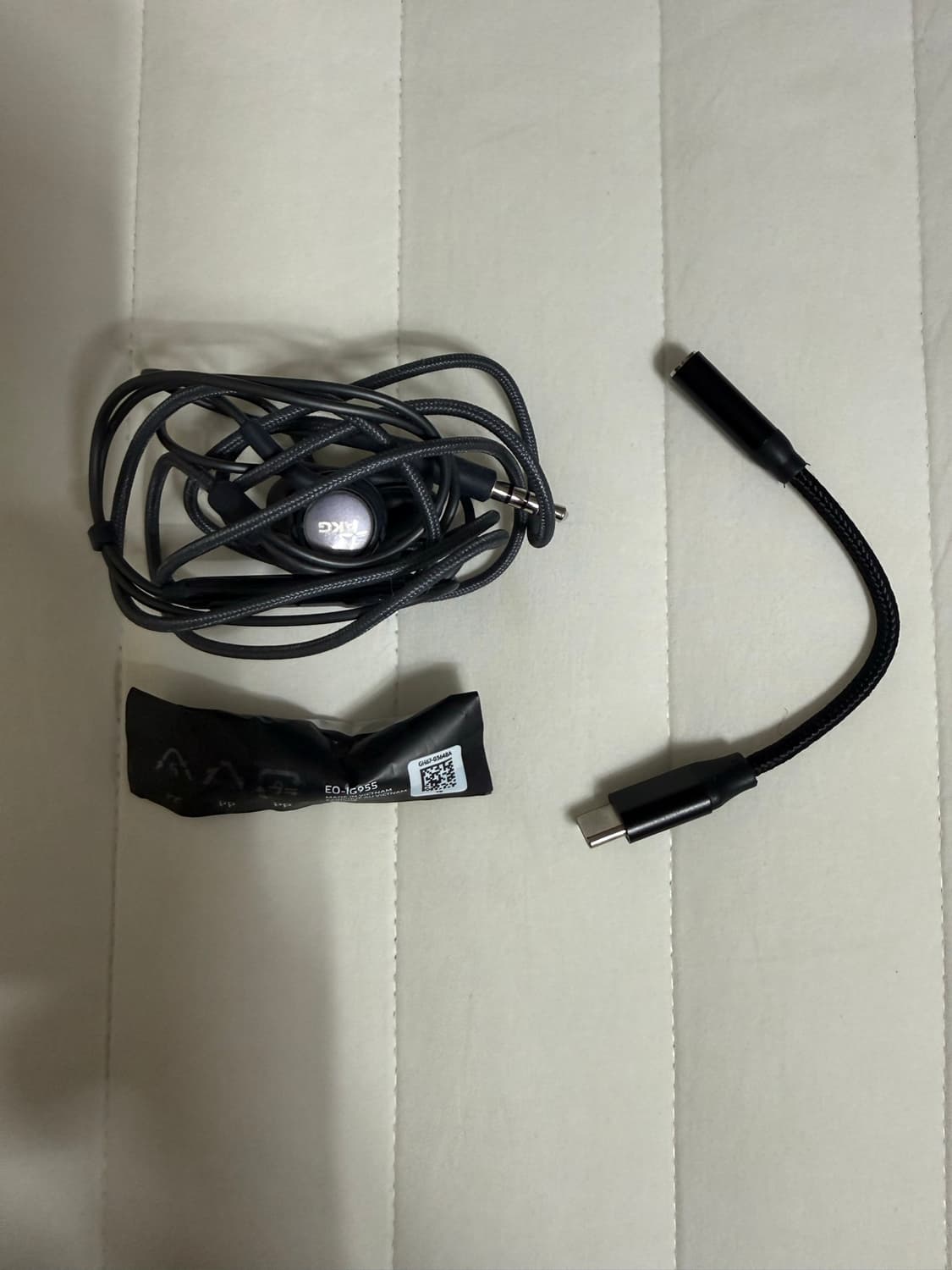 (벌크x)삼성 정품 AKG 이어폰 + C타입 to 3.5mm 이어폰 젠더 상품이미지1