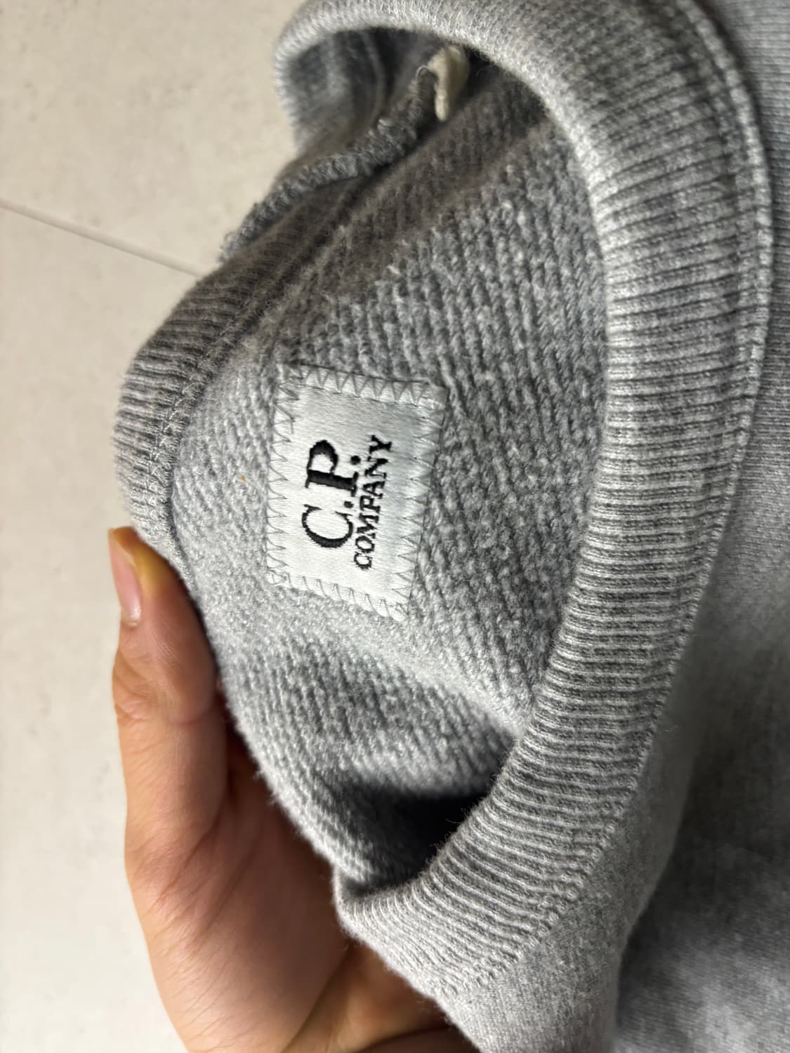 Cp컴퍼니 맨투맨  상품이미지5