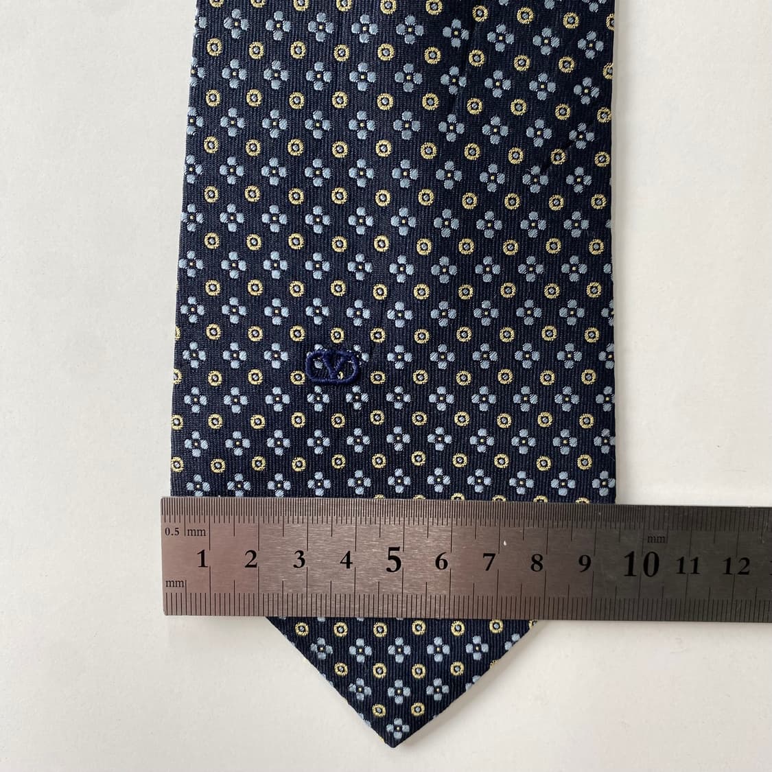 발렌티노(VALENTINO)심플로고 정품 명품 넥타이 상품이미지9