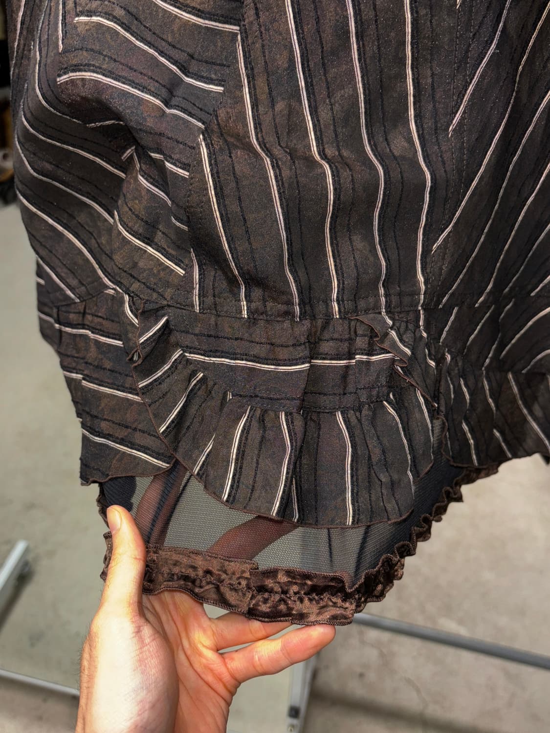 Intellection 프릴 롱스커트 상품이미지3