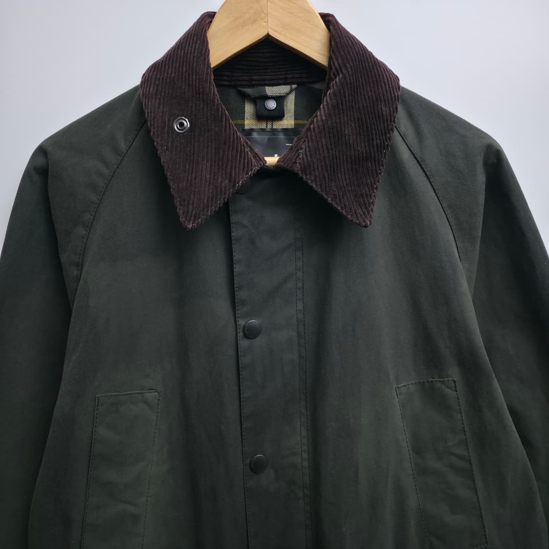 [36,M] 바버 비데일 왁스 자켓 상품이미지2