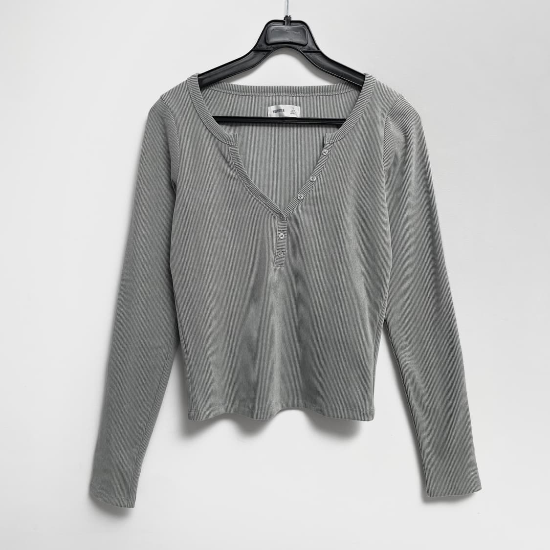 [hollister] 홀리스터 골지 버튼 롱슬리브 그레이 상품이미지1