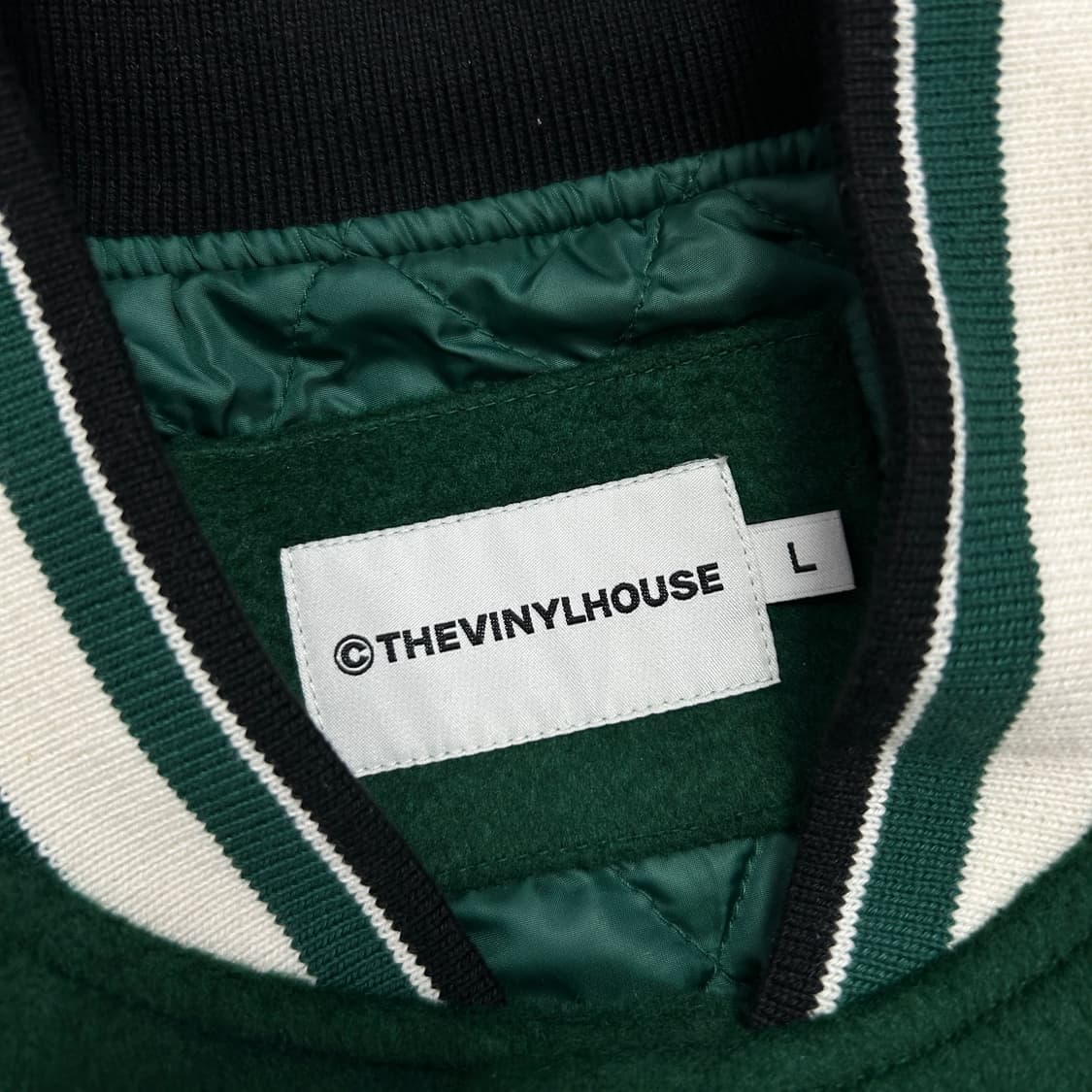 더바이닐하우스 바시티자켓(L) 상품이미지2