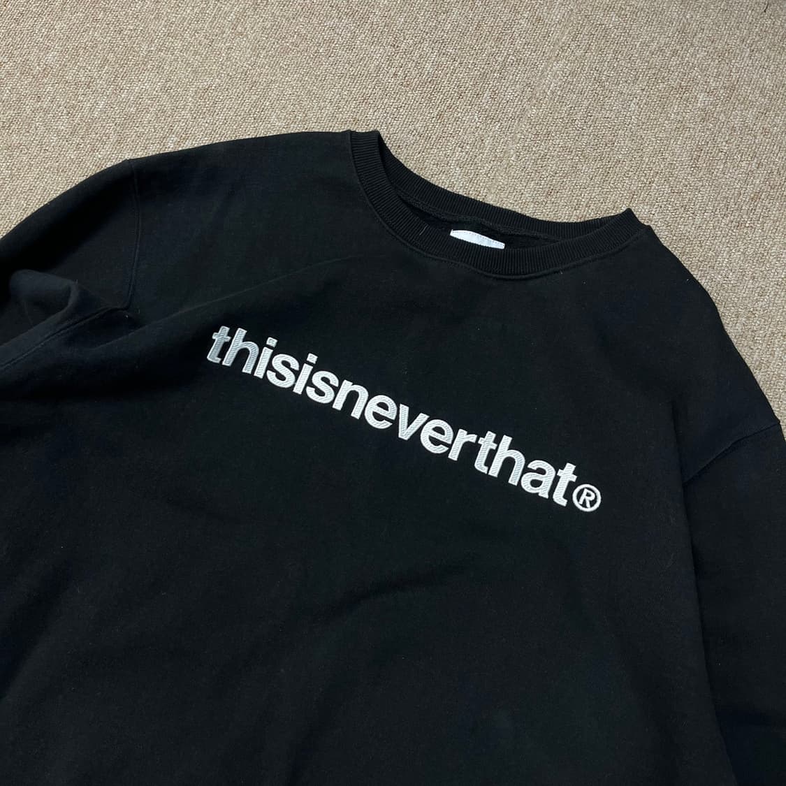 디스이즈네버댓 맨투맨 상품이미지3