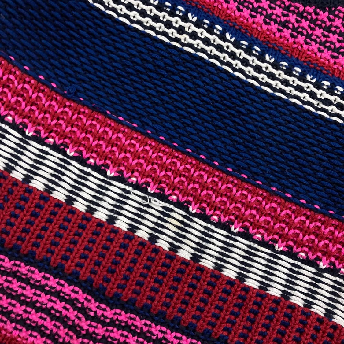 타미힐피거 믹스 컬러 단가라 패턴 니트 상품이미지2