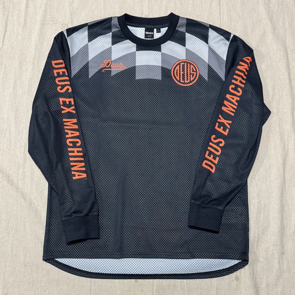 데우스 오렌지로고 모토져지 슬리브 L 상품이미지1