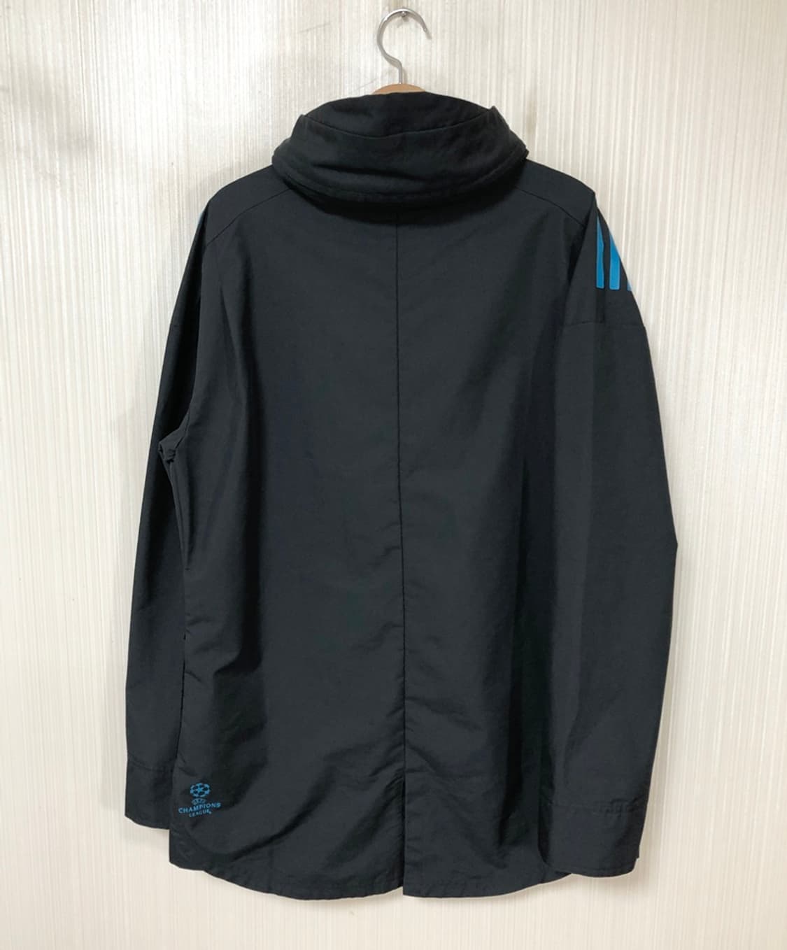 아디다스 17-18 레알마드리드 EU 올웨더자켓 105 상품이미지8