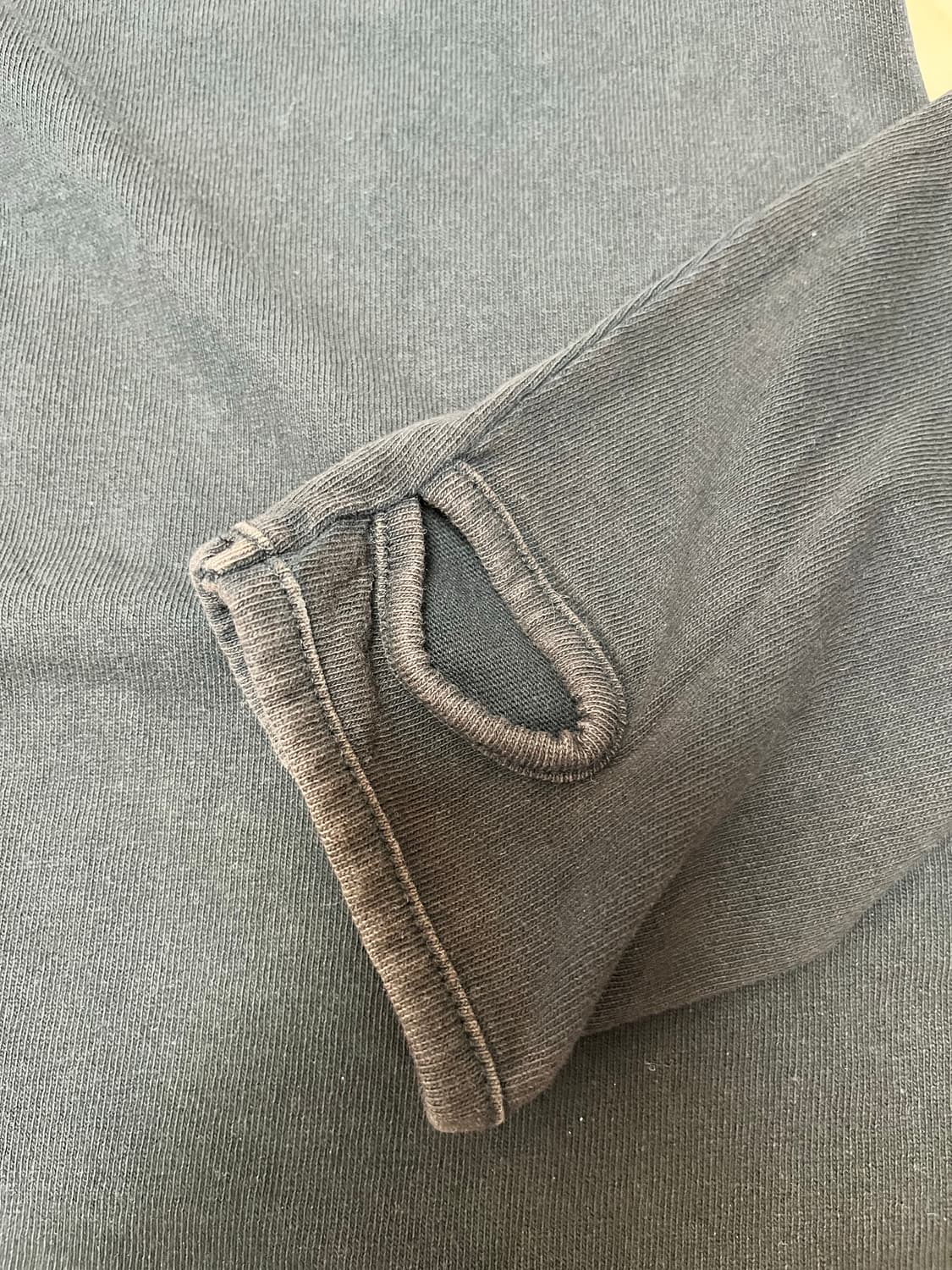 해칭룸 더블 헨리넥 블리치드 블랙 상품이미지3