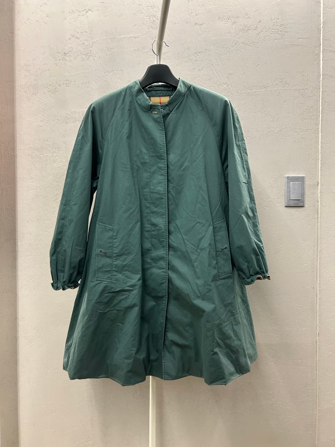 버버리 코튼 롱 코트 에메랄드 그린 상품이미지2