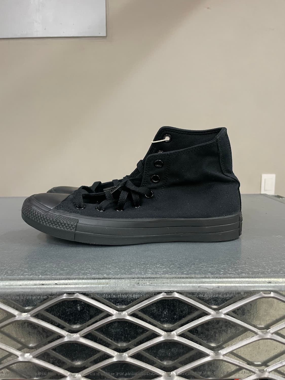 [새상품] 컨버스 척테일러 올스타 클래식 모노크롬 245 상품이미지2