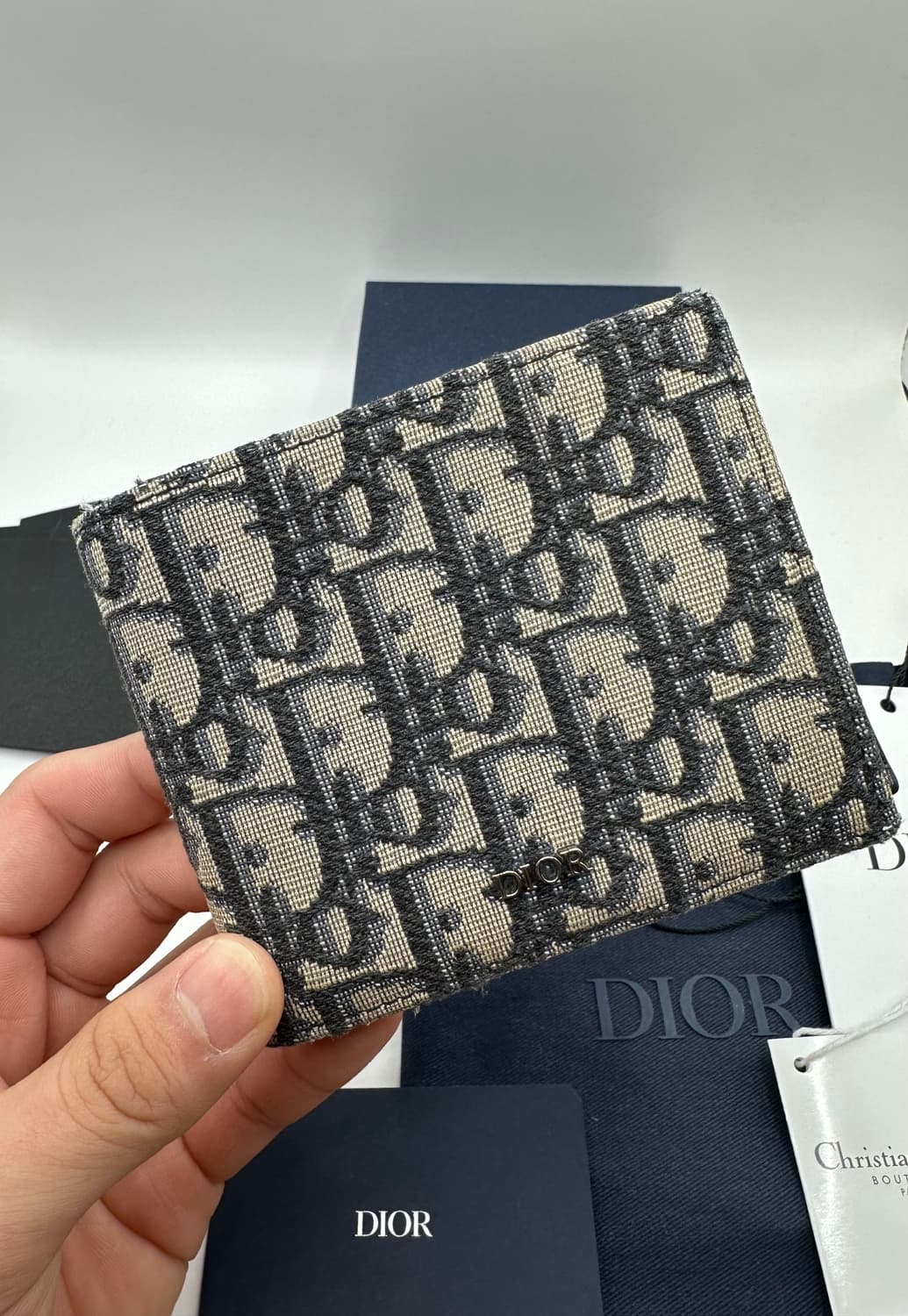 디올 오블리크 반지갑 상품이미지1