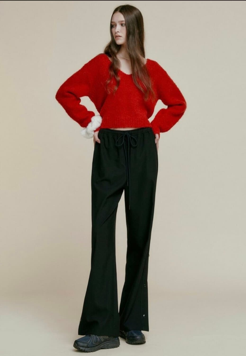 럭키마르쉐 브이넥 리본 풀오버 니트 브라운 상품이미지2