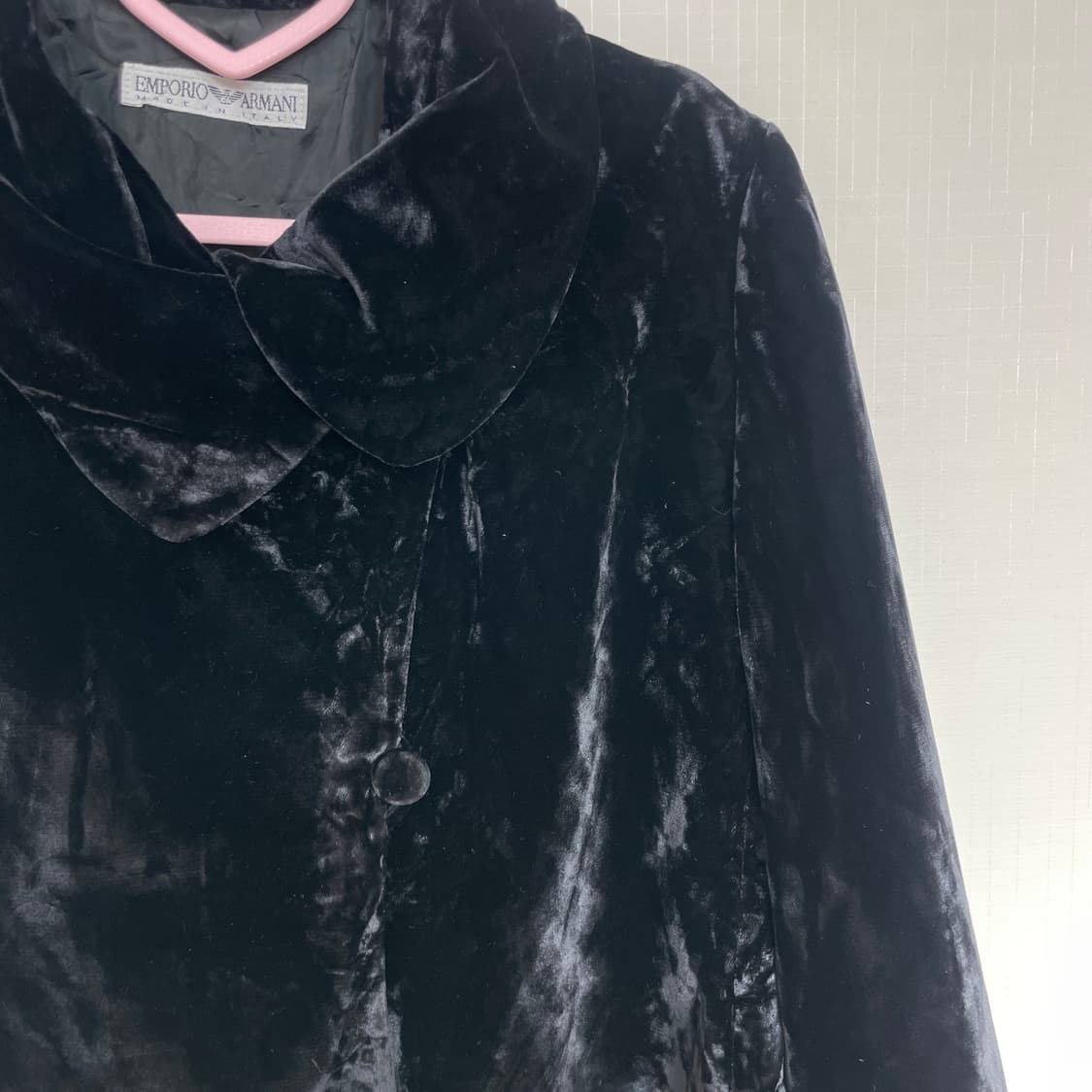 엠포리오 알마니 여성 벨벳 자켓 상품이미지4