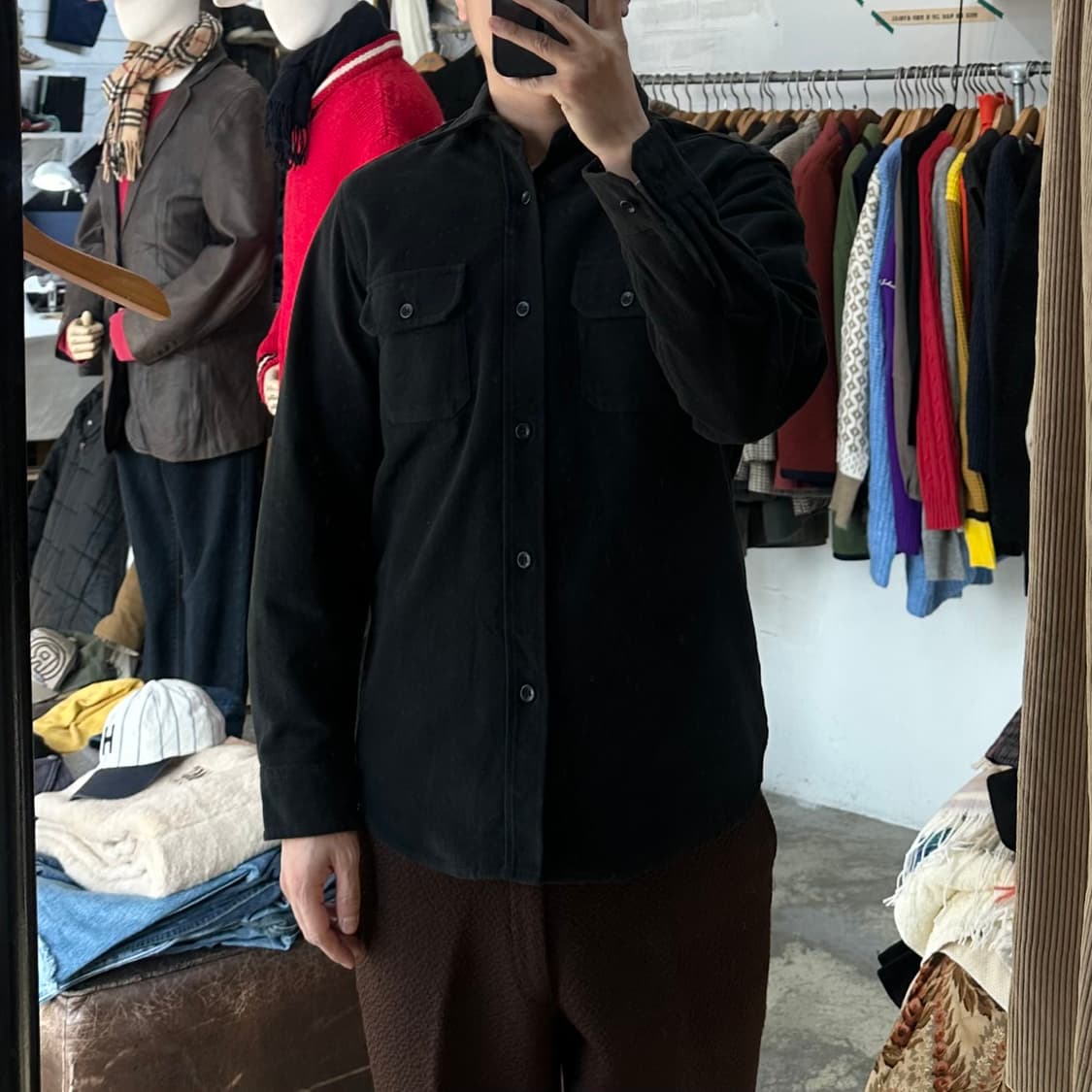 (착용컷) 유니클로 워크 셔츠 (남성용 98) 상품이미지3