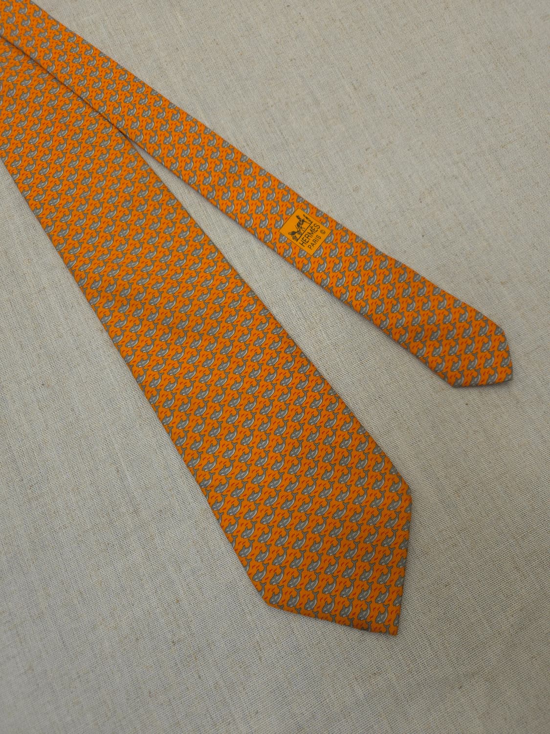 에르메스 오렌지색 물고기 패턴 넥타이 상품이미지1