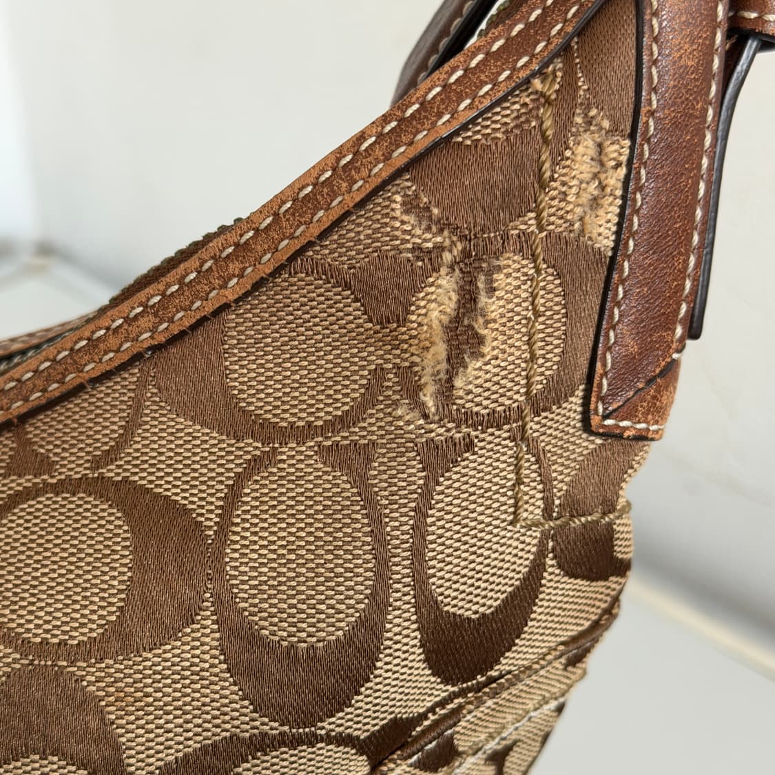 Coach vintage mini hobo bag 상품이미지5