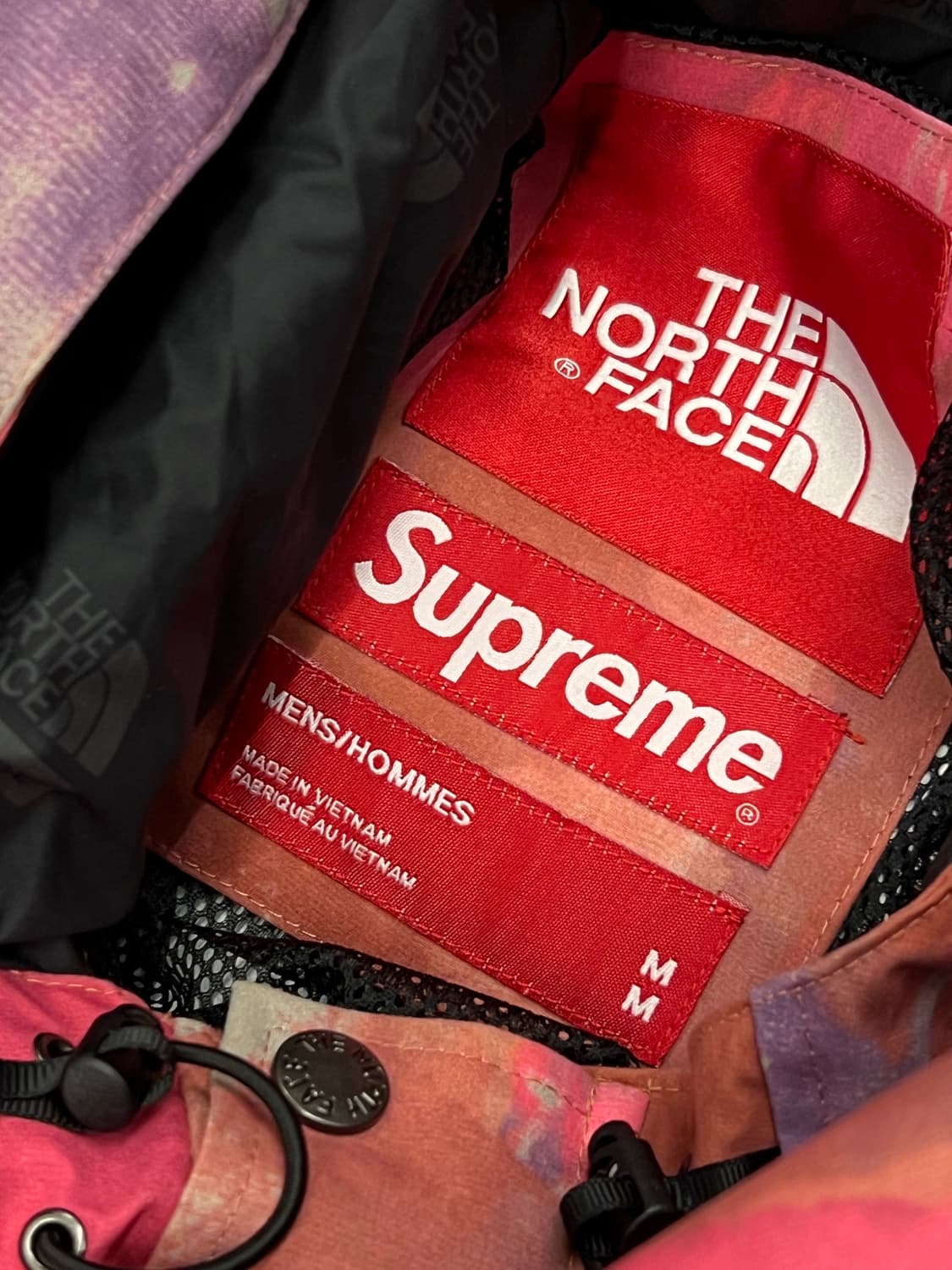 슈프림 노스페이스 카고 멀티컬러 자켓 처분  상품이미지4