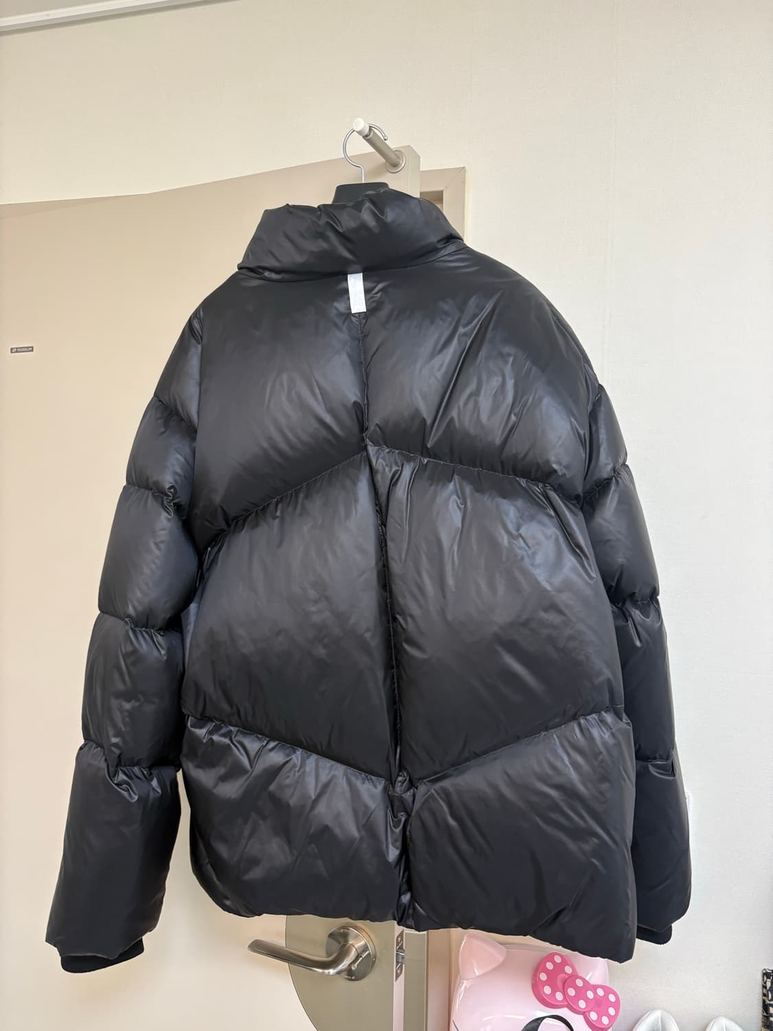 노매뉴얼 덕다운 글로시 패딩 블랙(XL) 상품이미지2