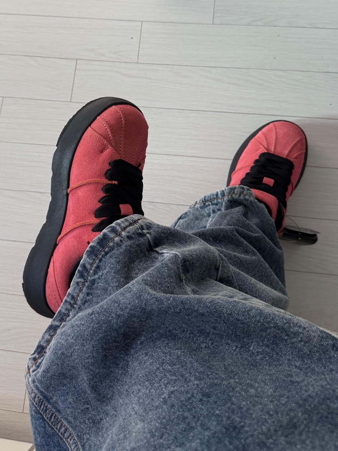 플리마켓🔥 이퀄비 마들렌 스니커즈 핑크 상품이미지1