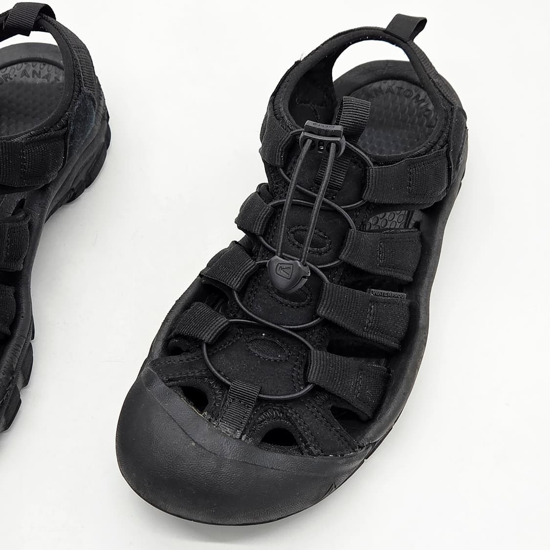  KEEN Newport H2 샌들 블랙 (260)  상품이미지4