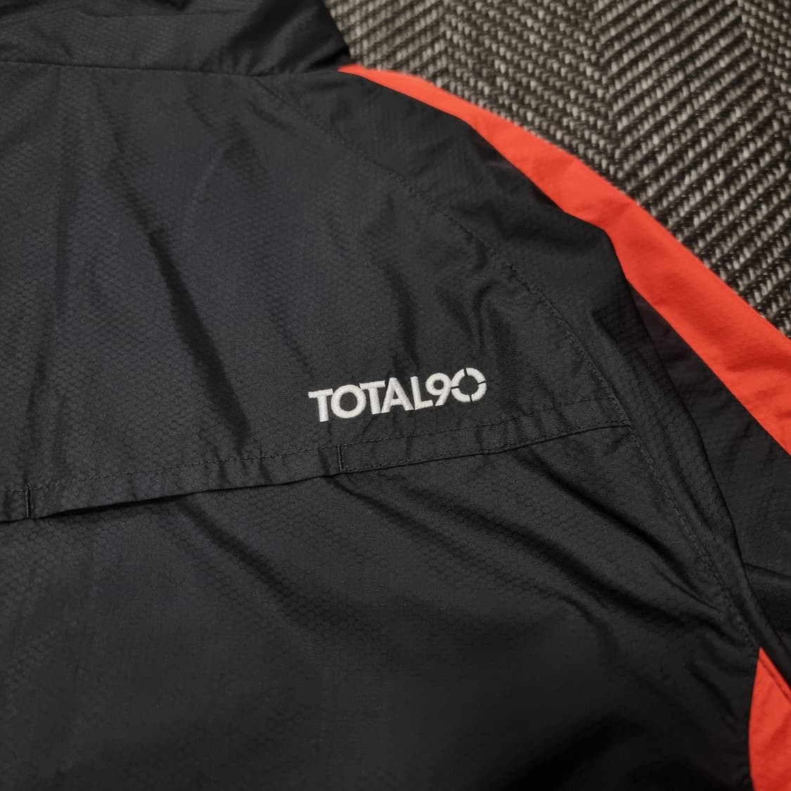 나이키 토탈90 바람막이 상품이미지5