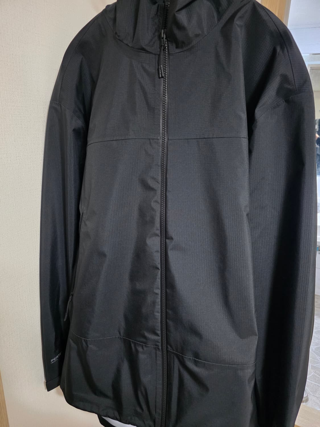 페더다운x스테디에브리웨어(SEW) 콜라보 바람막이 4사이즈 상품이미지3