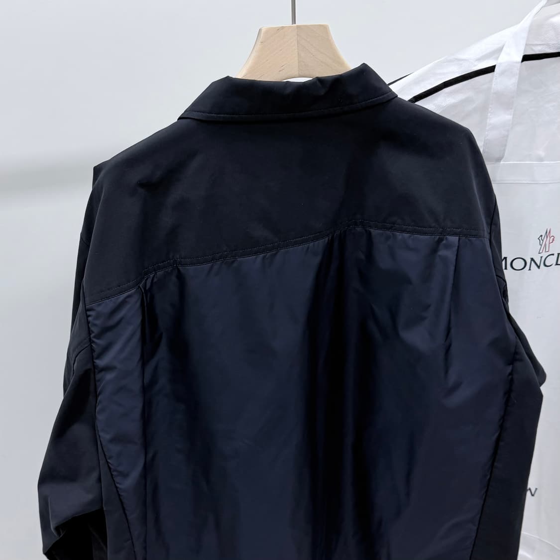 [S급/7] 몽클레어 아카히토 오버셔츠 바람막이 자켓 블랙 상품이미지5