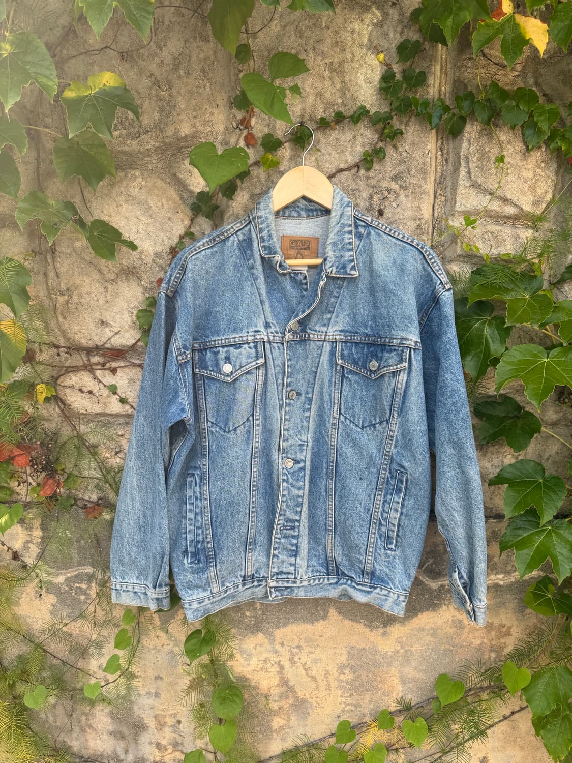 90s old gap 올드 갭 3rd 페이딩 데님 트러커 자켓 상품이미지1
