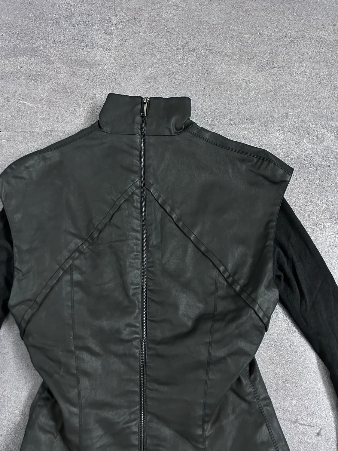 가레스 퓨 니트 슬리브 하이넥 코팅 자켓 상품이미지3