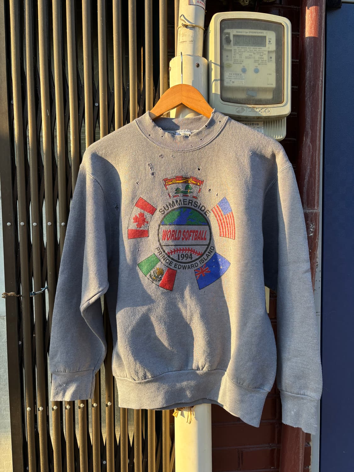 RH-01 90s 프룻오브더룸 50/50 워싱 데미지 커스텀 스웻셔츠 상품이미지4