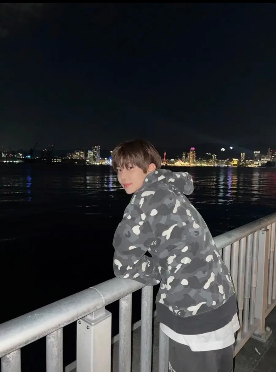 베이프 시티 카모 라지 에이프 헤드 풀오버 후드티 블랙 엔시티 위시 시온 상품이미지2