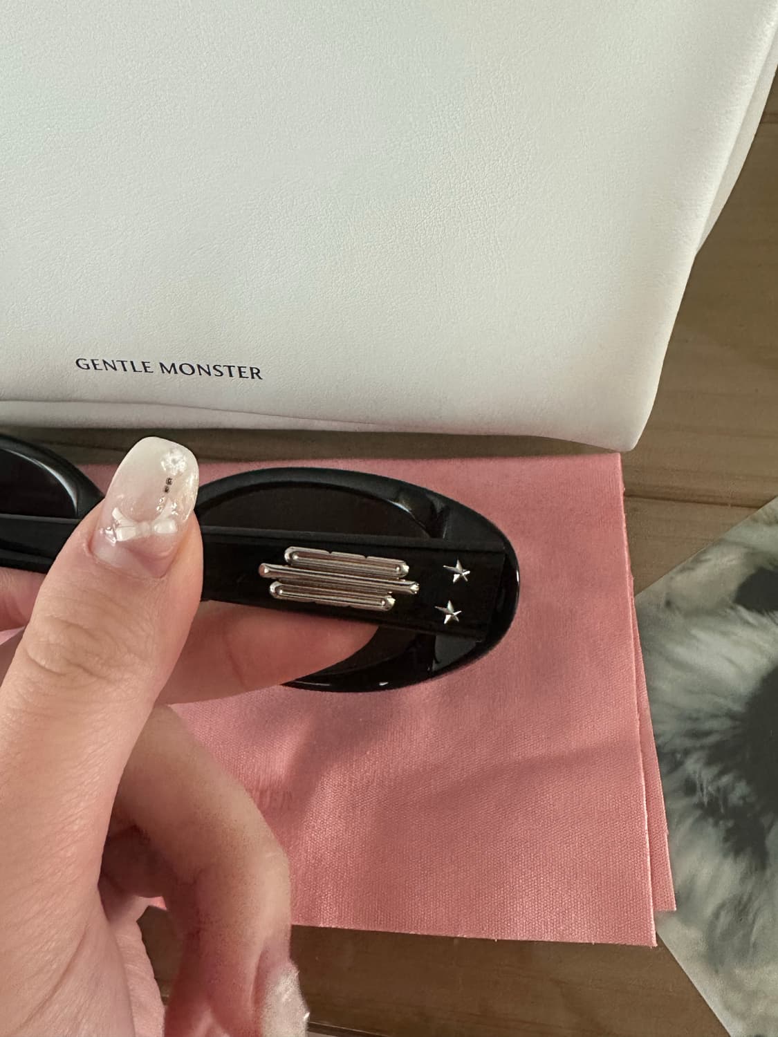 젠틀몬스터 x 제니 콜라보 선글라스 (HUSH) 상품이미지4