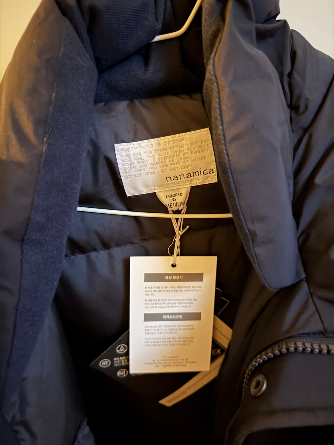 나나미카 고어텍스 다운 코트 새상품 미디움 상품이미지3