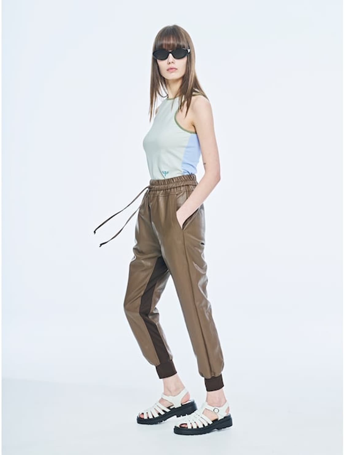 퍼블리카X PUBLICKAX 브라운 레더 조거 팬츠 M사이즈 상품이미지1