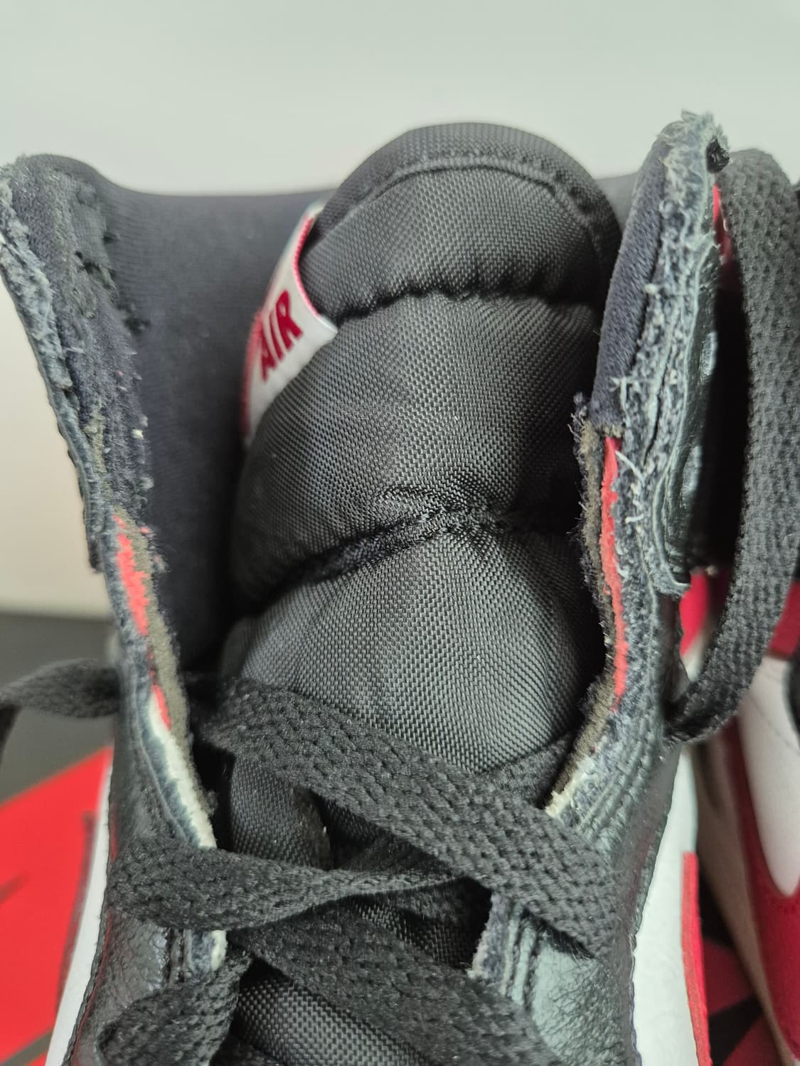 조던 1 하이 짐레드 상품이미지3