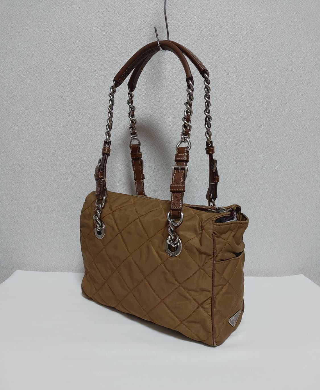 프라다 빈티지 테수토 나일론 퀼팅 숄더백 (정품) 상품이미지3