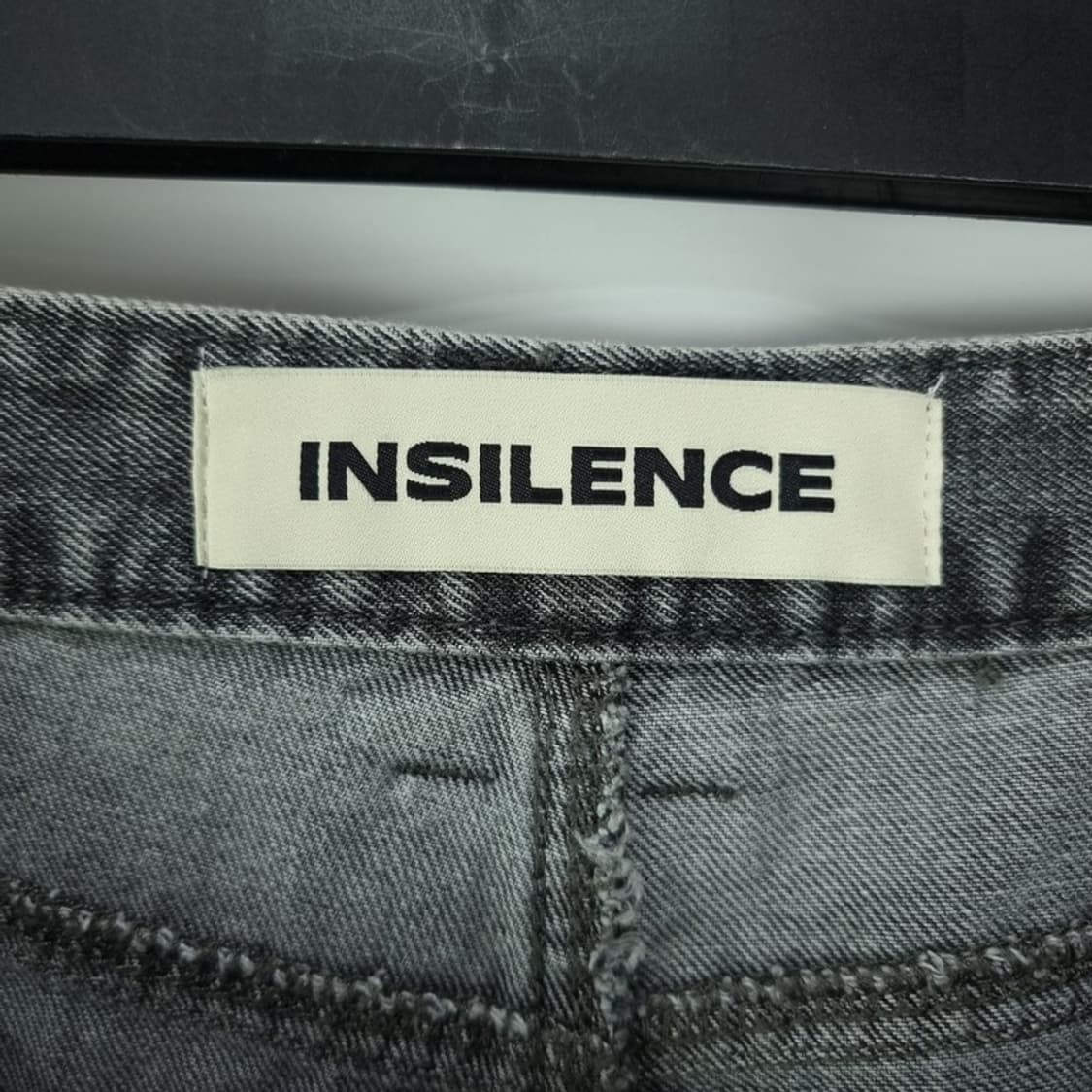 [인사일런스] 24S/S 멀티 포켓 와이드 카고 데님 팬츠 M19218 상품이미지6