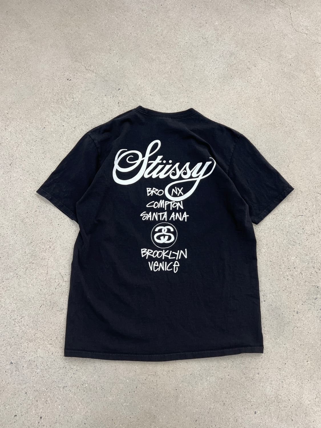 스투시 도버 스트릿 마켓 월드투어 반팔 티셔츠 상품이미지5