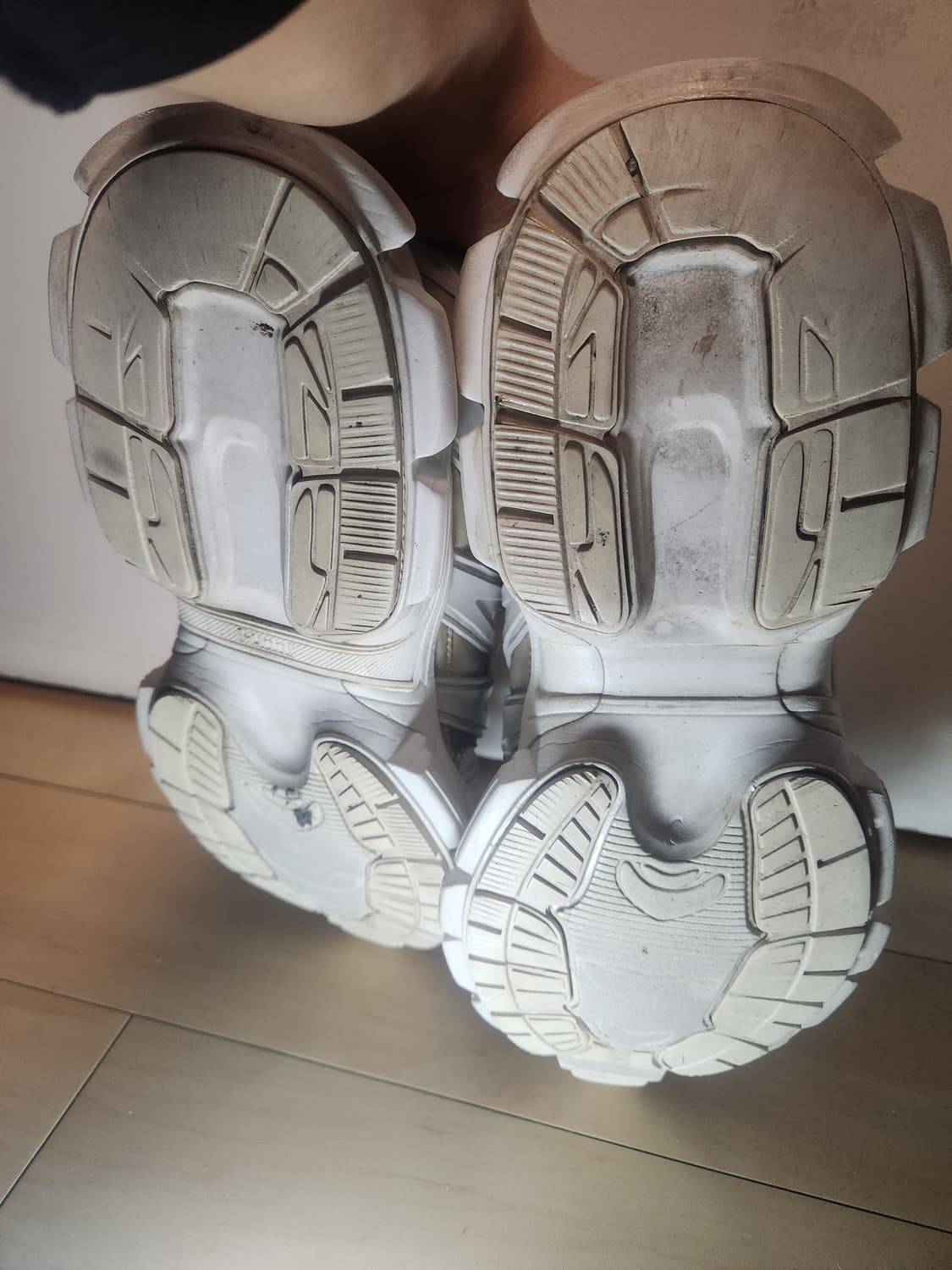 (250)20FW 준지 트래킹 오버솔스니커즈 상품이미지8