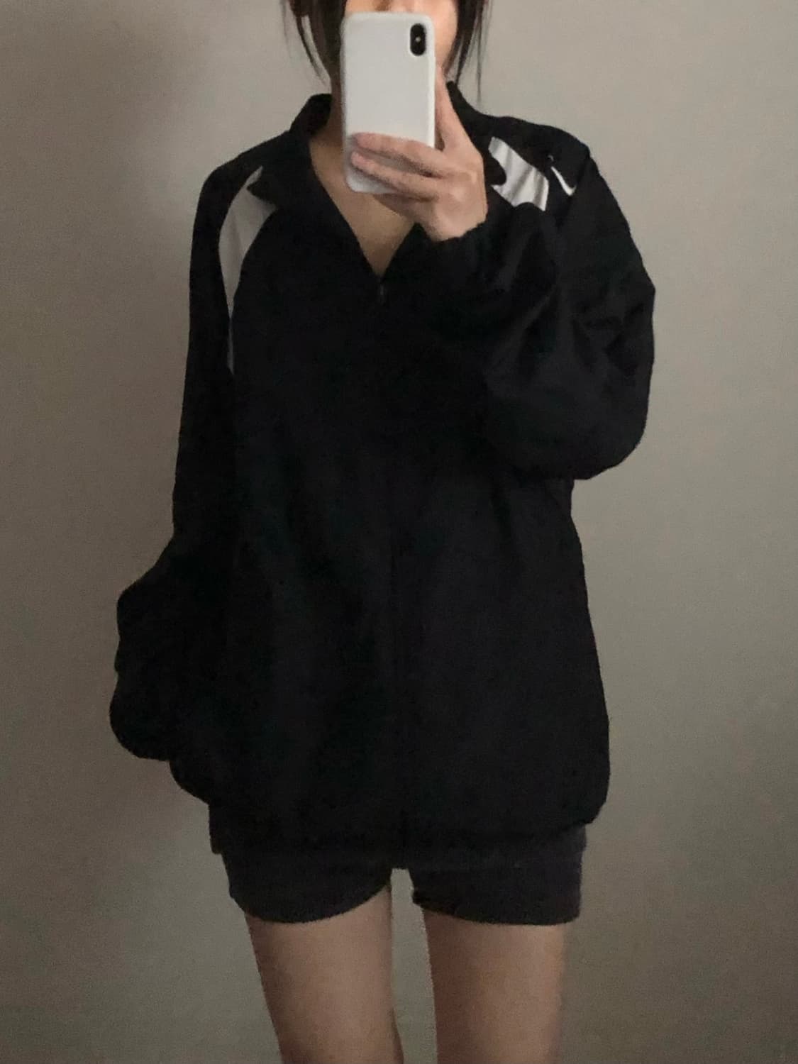 나이키 숄더로고 배색 바람막이 상품이미지1