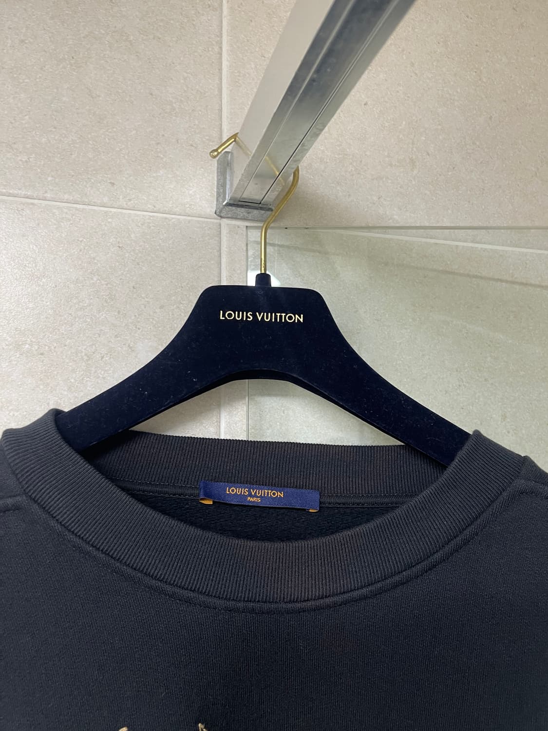 [2XL] 루이비통 프리퀀시 맨투맨 상품이미지4