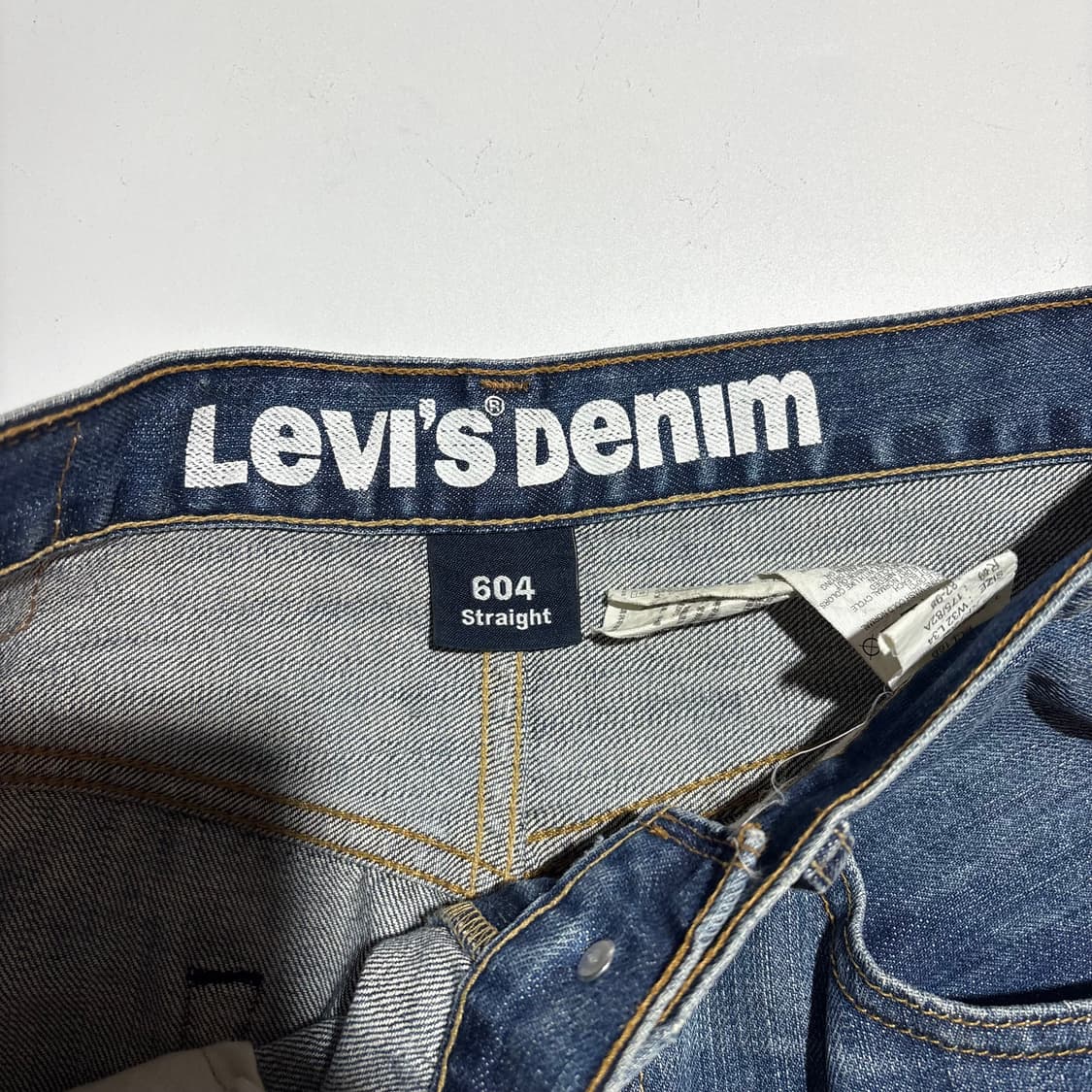 리바이스 604 워싱 데님 팬츠 상품이미지4
